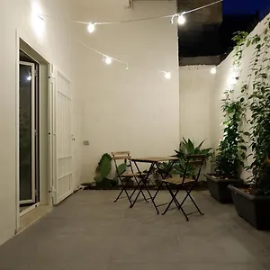 Apartament Central Patio, Bari