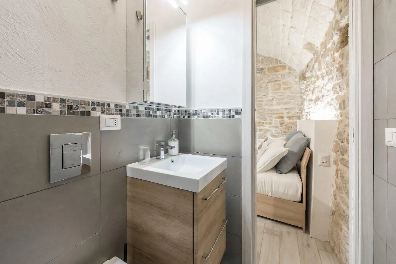 San Nicola Old Town Apartment Casatuabari Bari